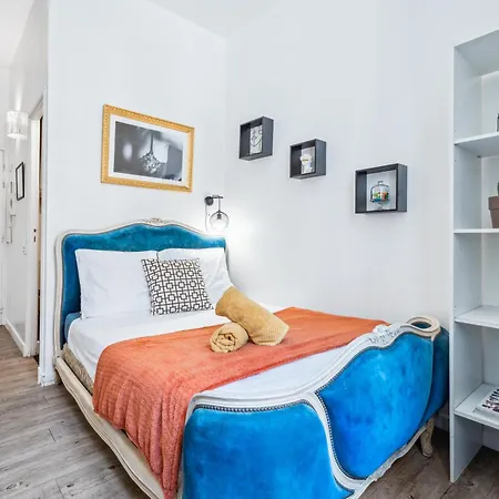 A 2 Pas De La - Centre - Wifi - Climatisation - Tram Apartment Nice